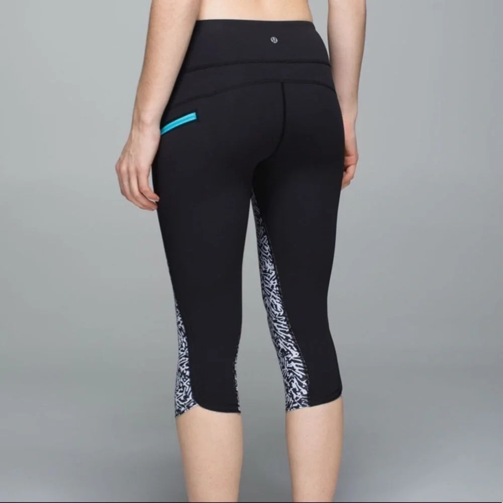 Lululemon run: top speed crop leggings size 4